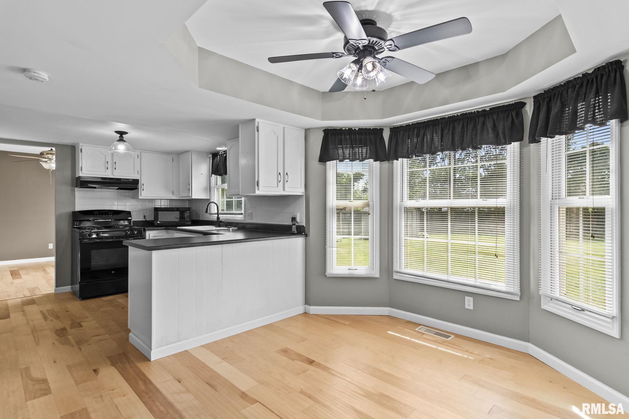 2601 Interlacken Road Springfield, IL 62704 - Photo 15 of 46