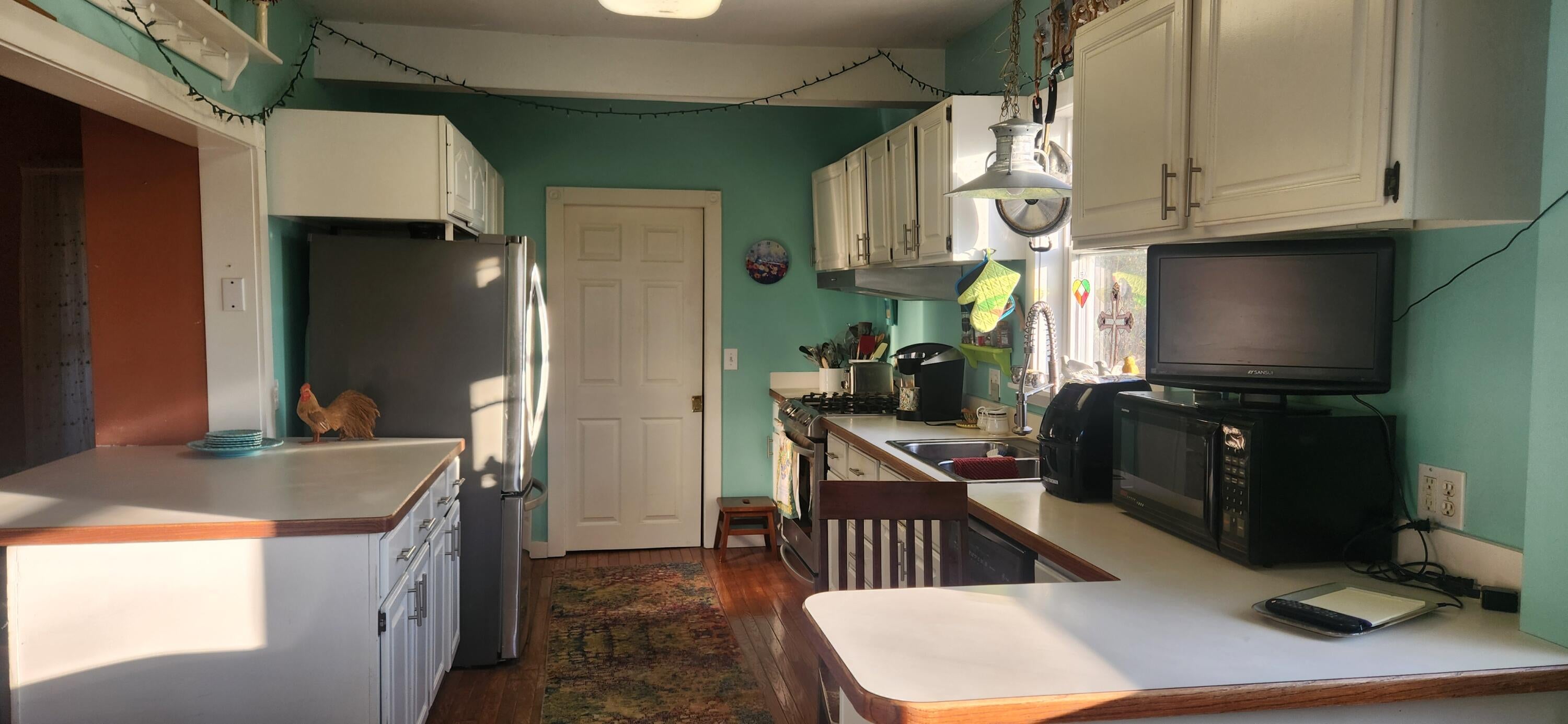 4789 Nichols Road Mason, MI 48854 - Photo 2 of 17 4789 kitchen