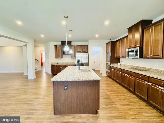 $3,900 | 34 Oak Road, Stafford, VA 22556