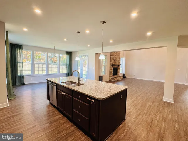 $3,900 | 34 Oak Road, Stafford, VA 22556