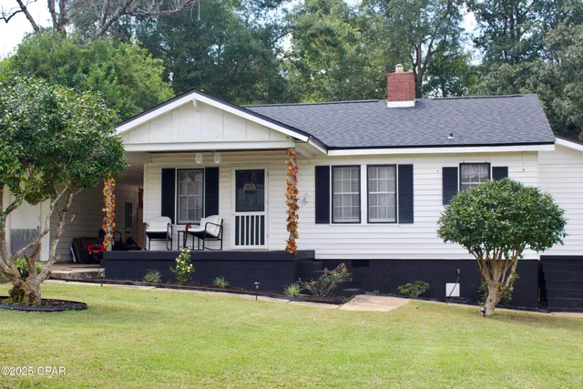 $199,500 | 2945 Park Street, Marianna, FL 32446