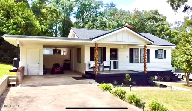 $199,500 | 2945 Park Street, Marianna, FL 32446