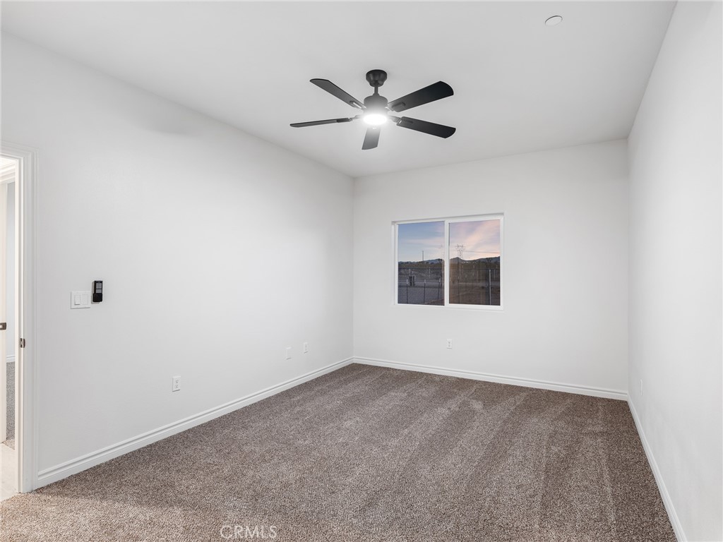 2994 Manzano Road Pinon Hills, CA 92371 - Photo 28 of 45