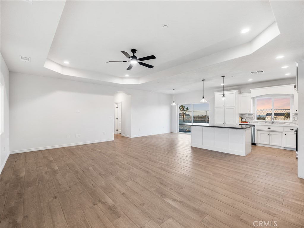 2994 Manzano Road Pinon Hills, CA 92371 - Photo 8 of 45