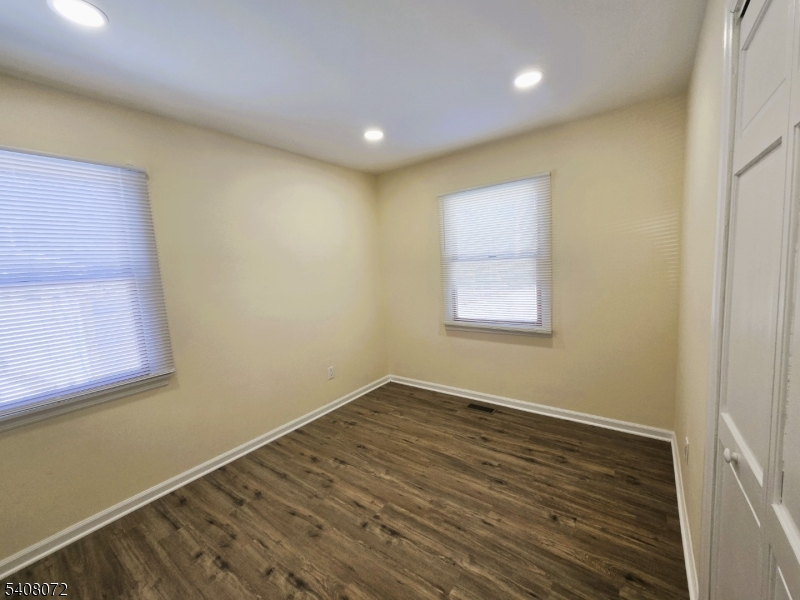 199 Berger Street Somerset, NJ 08873 - Photo 12 of 20