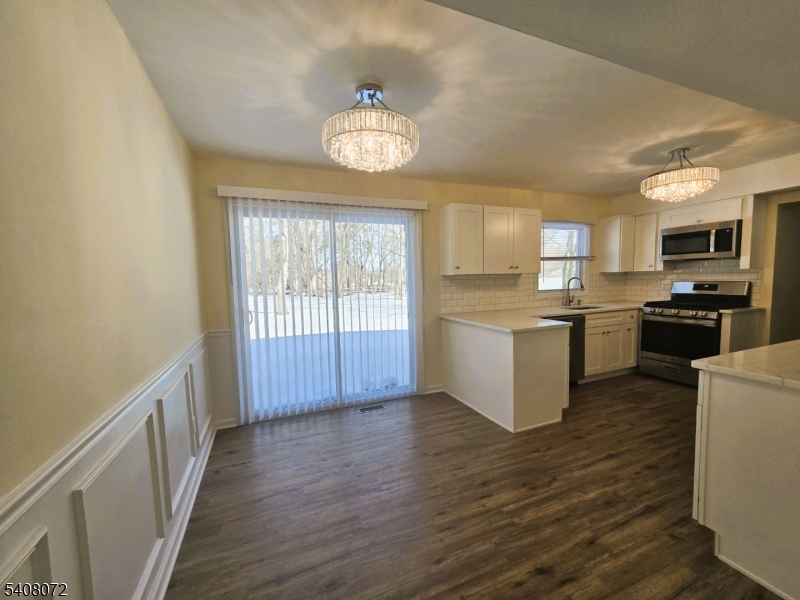 199 Berger Street Somerset, NJ 08873 - Photo 4 of 20