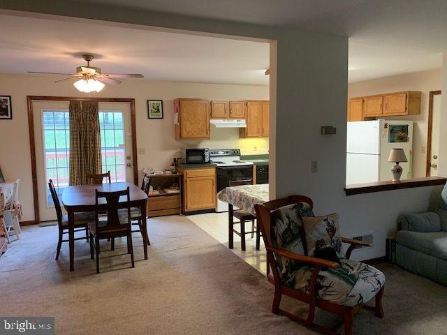 95 Pine Grove Road Nottingham, PA 19362 - Photo 5 of 14