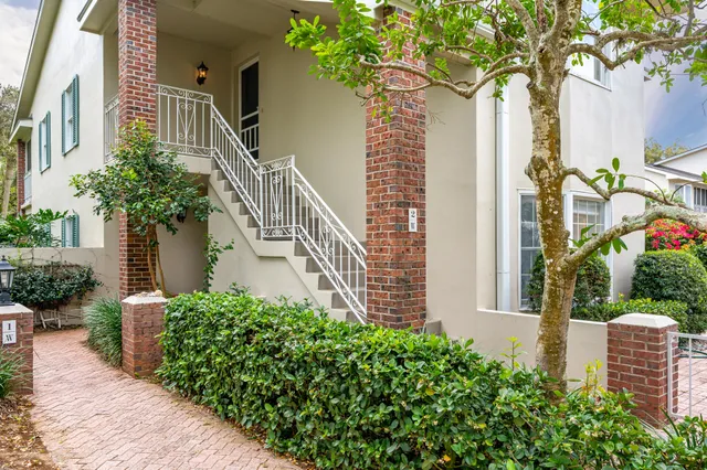 $2,750 | 101 Park Shores Circle, Unit 2, Indian River Shores, FL 32963