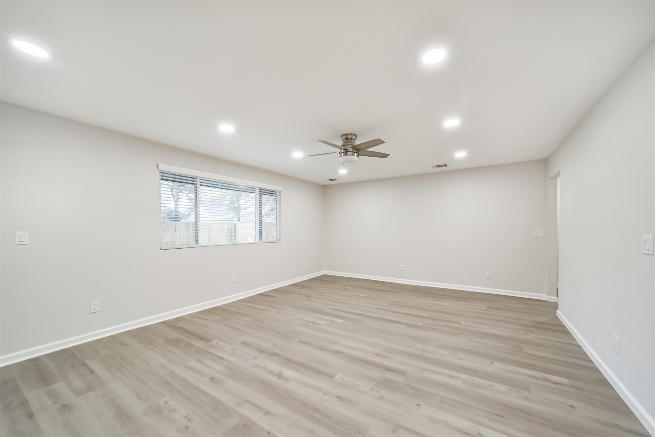 15610 Ripplewind Lane Houston, TX 77068 - Photo 7 of 44