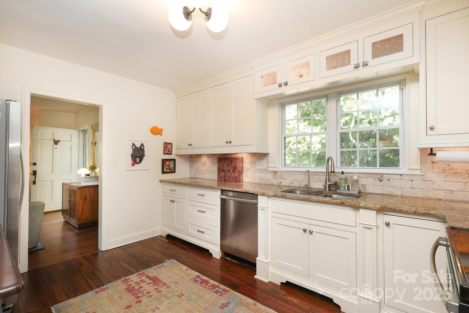 629 Greystone Road Charlotte, NC 28209 - Photo 13 of 34 Gallery Image 13