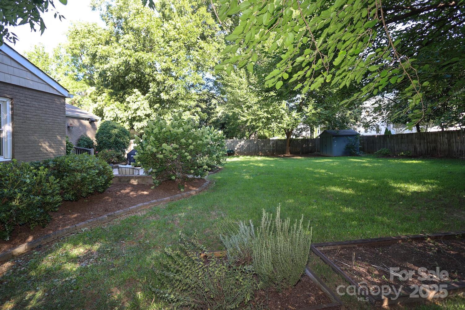 629 Greystone Road Charlotte, NC 28209 - Photo 27 of 34 Gallery Image 27