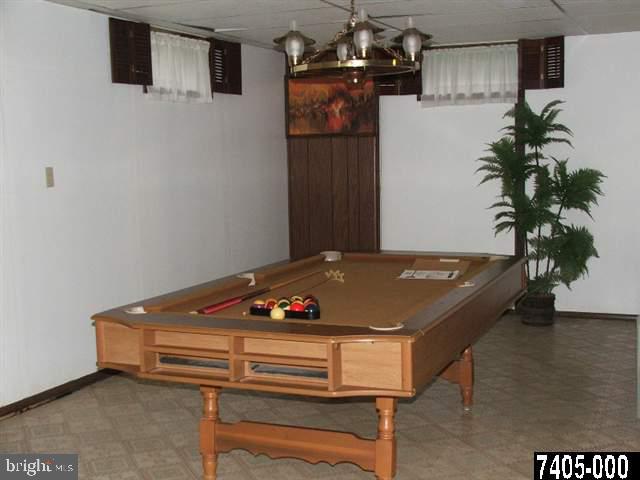 295 Edgewood Road York, PA 17402 - Photo 17 of 24 Gallery Image 17