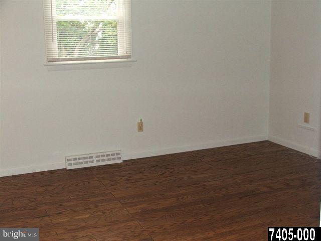 295 Edgewood Road York, PA 17402 - Photo 21 of 24 Gallery Image 21
