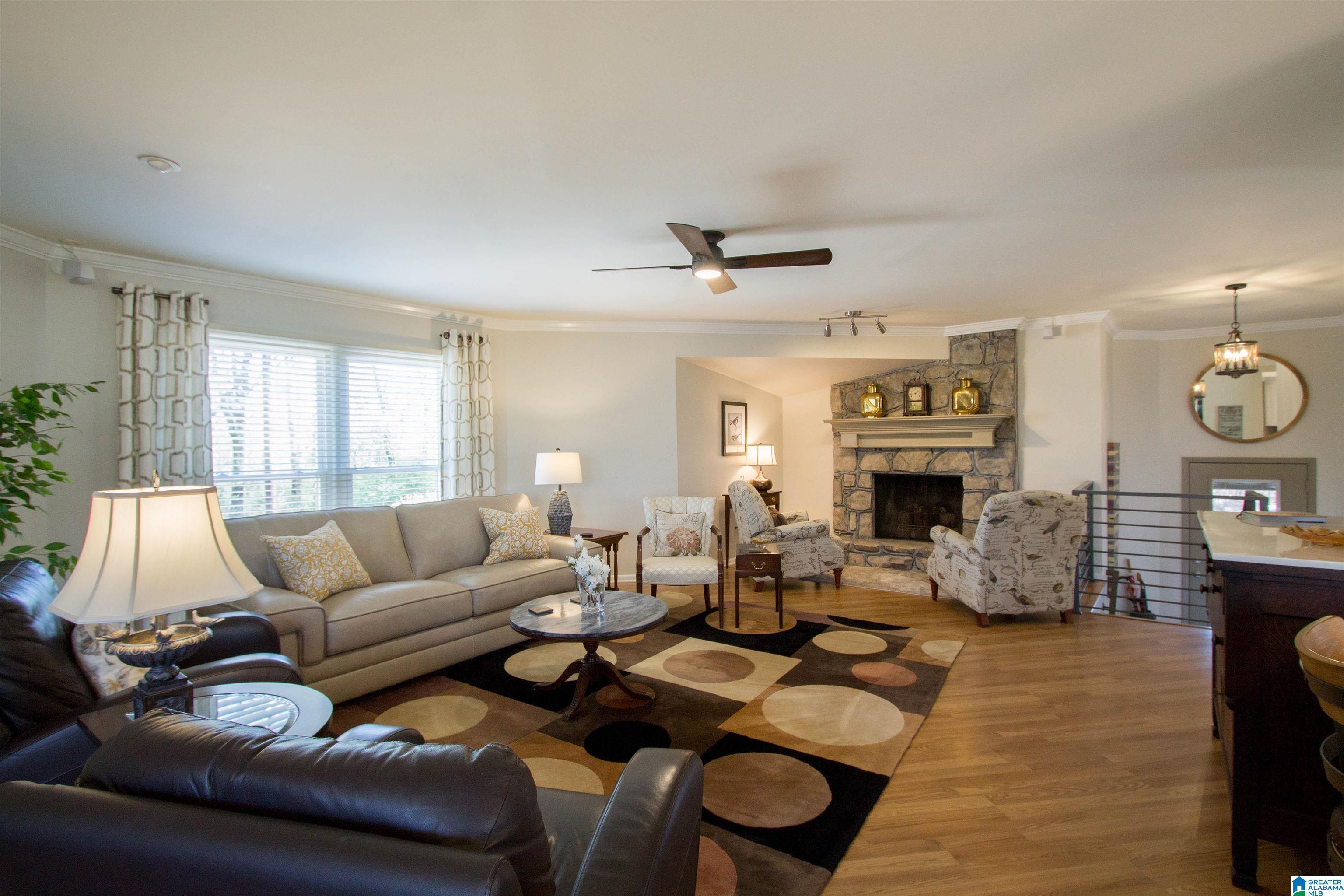 3902 South Shades Crest Road Birmingham, AL 35244 - Photo 6 of 20