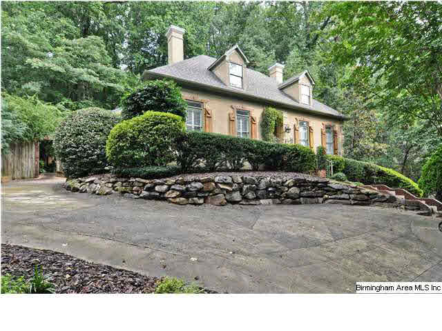 2808 Abingdon Road Birmingham, AL 35243 - Photo 1 of 32