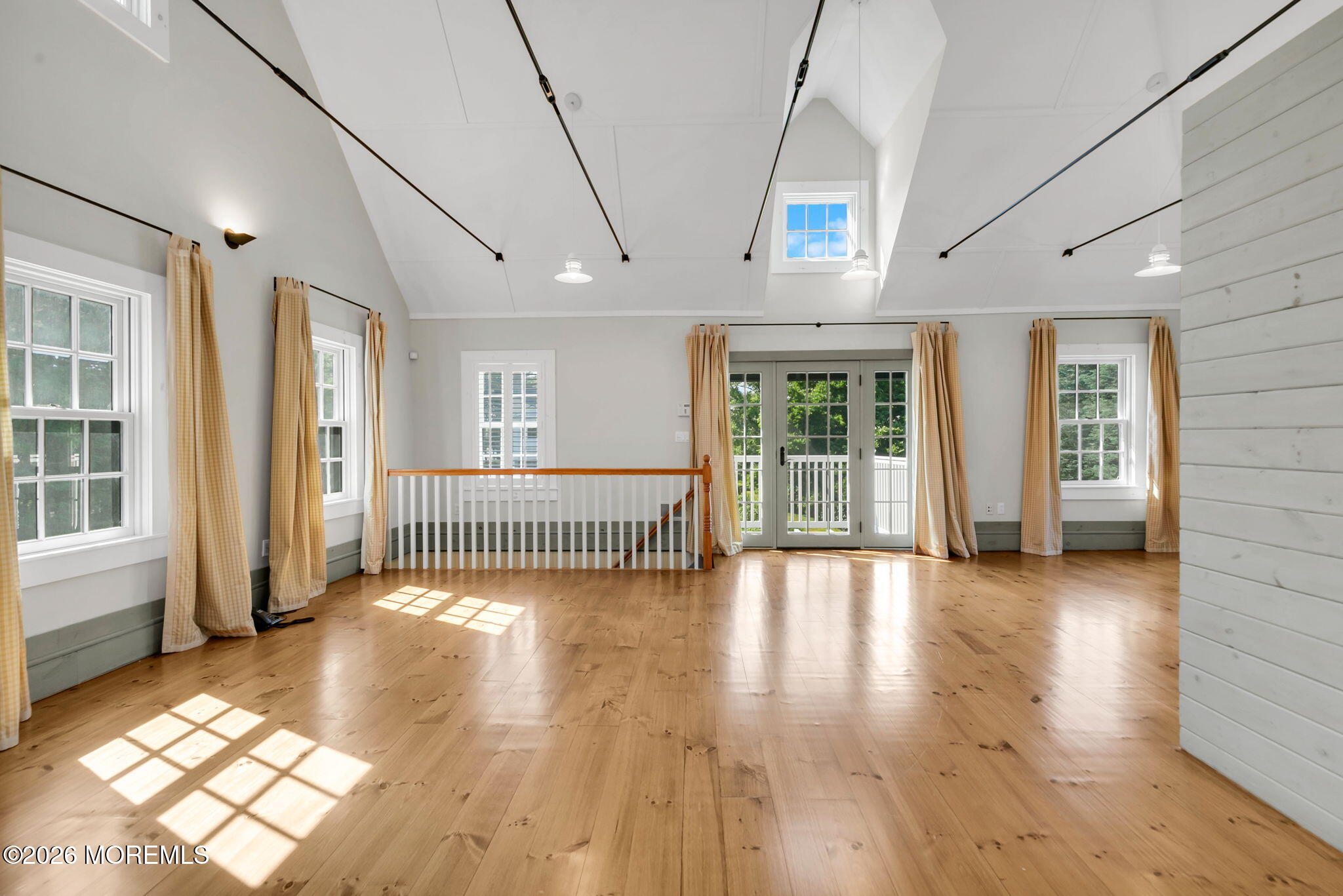 100-98 East River Road Rumson, NJ 07760 - Photo 44 of 61 Carriage house interior