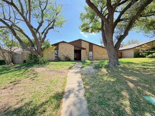 $2,595 | 1818 Linda Lane, Richardson, TX 75081