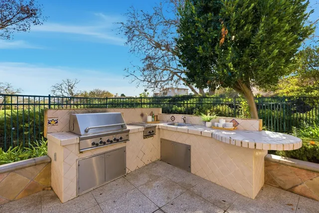 $1,698,888 | 2631 Club Drive, Gilroy, CA 95020