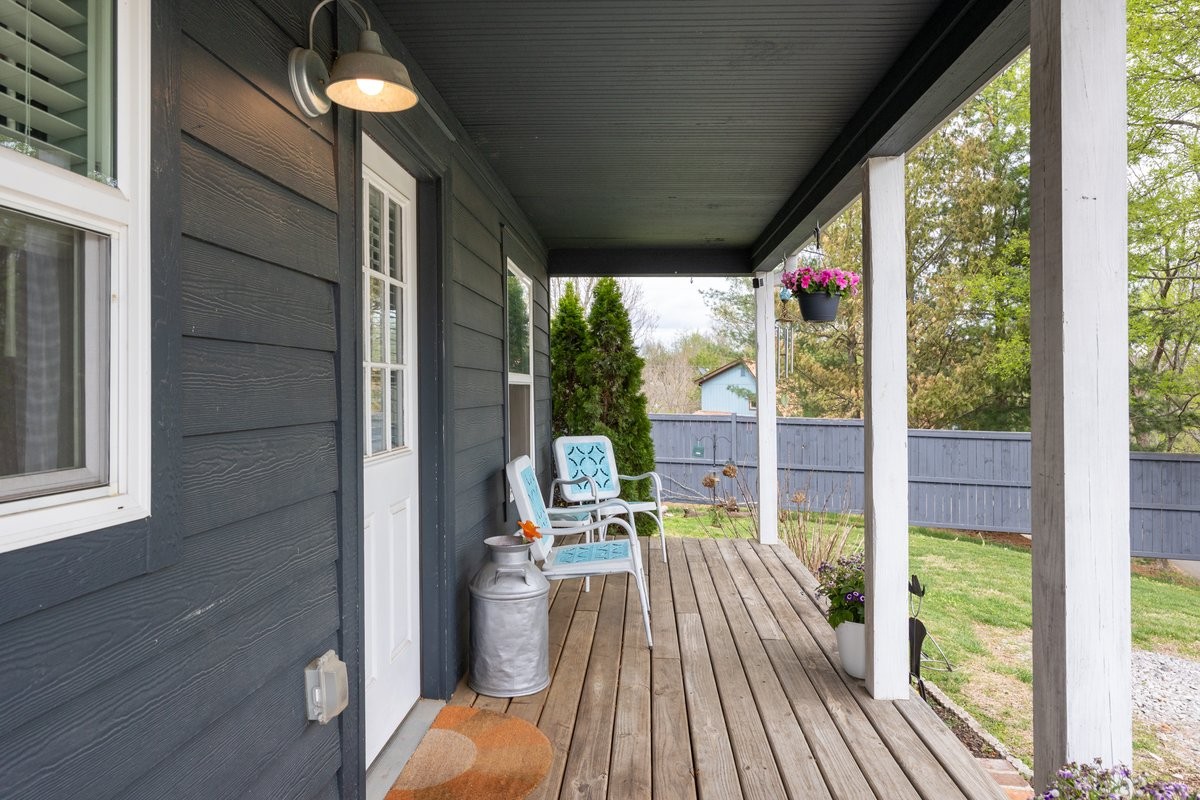 150 Crawford Hill Road Goodlettsville, TN 37072 - Photo 3 of 30