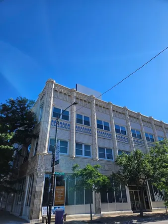 $4,500 | 809 North Racine Avenue, Unit 203, Chicago, IL 60642