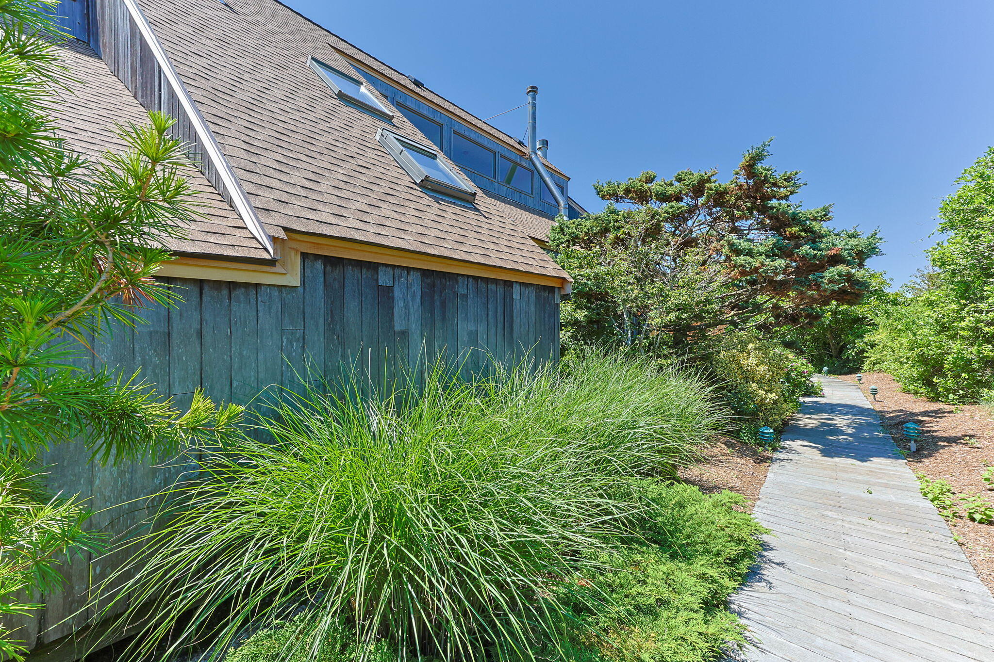 47 Fishermans Road Truro, MA 02666 - Photo 2 of 49 2-web-or-mls-47-fishermans-rd