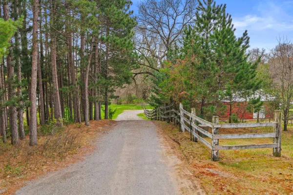 $400,000 | 1180 Blue Ridge Lane, Wisconsin Rapids, WI 54494