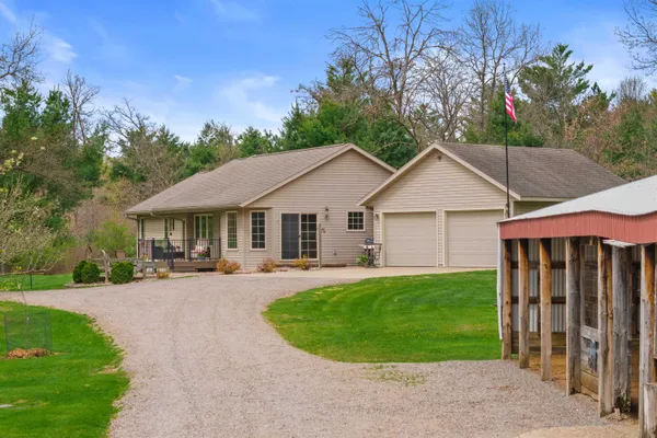 $400,000 | 1180 Blue Ridge Lane, Wisconsin Rapids, WI 54494