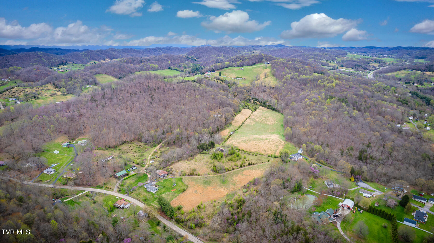 222 Cold Springs Road Blountville, TN 37617 - Photo 46 of 51 111