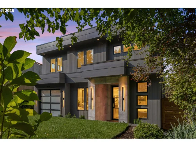 $1,796,000 | 1225 Spruce Street, Lake Oswego, OR 97034