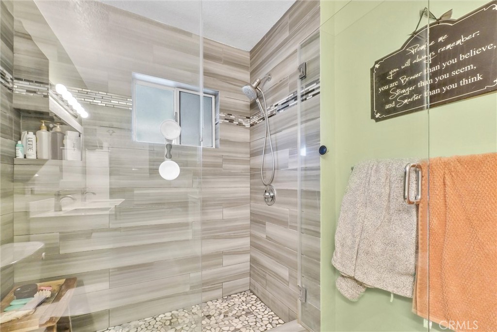 2006 Peyton Road La Verne, CA 91750 - Photo 14 of 17 a bathroom with a shower