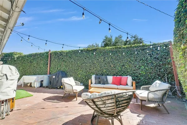 $799,988 | 2006 Peyton Road, La Verne, CA 91750