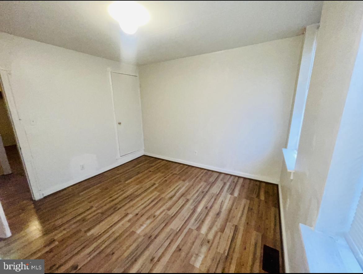 2422 Jefferson Street Baltimore, MD 21205 - Photo 8 of 10