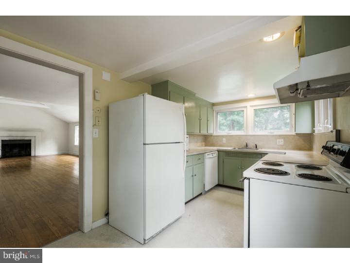 3741 Lawrenceville Road Princeton, NJ 08540 - Photo 7 of 25 Kitchen