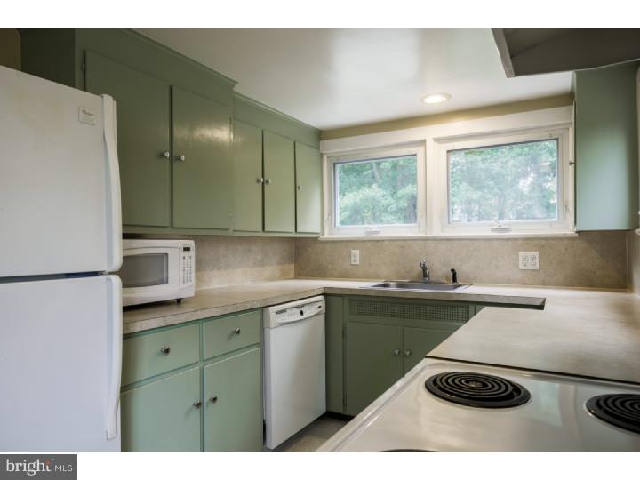 3741 Lawrenceville Road Princeton, NJ 08540 - Photo 8 of 25 Kitchen