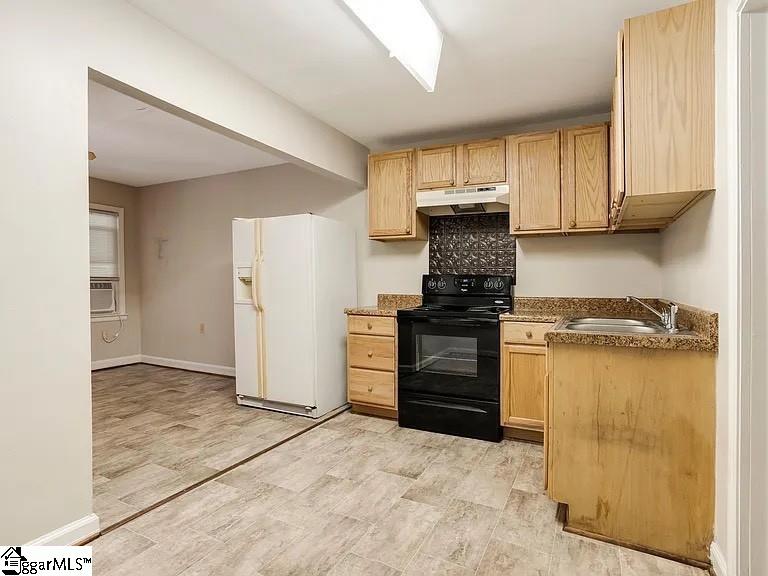 326 Irby Street Woodruff, SC 29388 - Photo 11 of 15