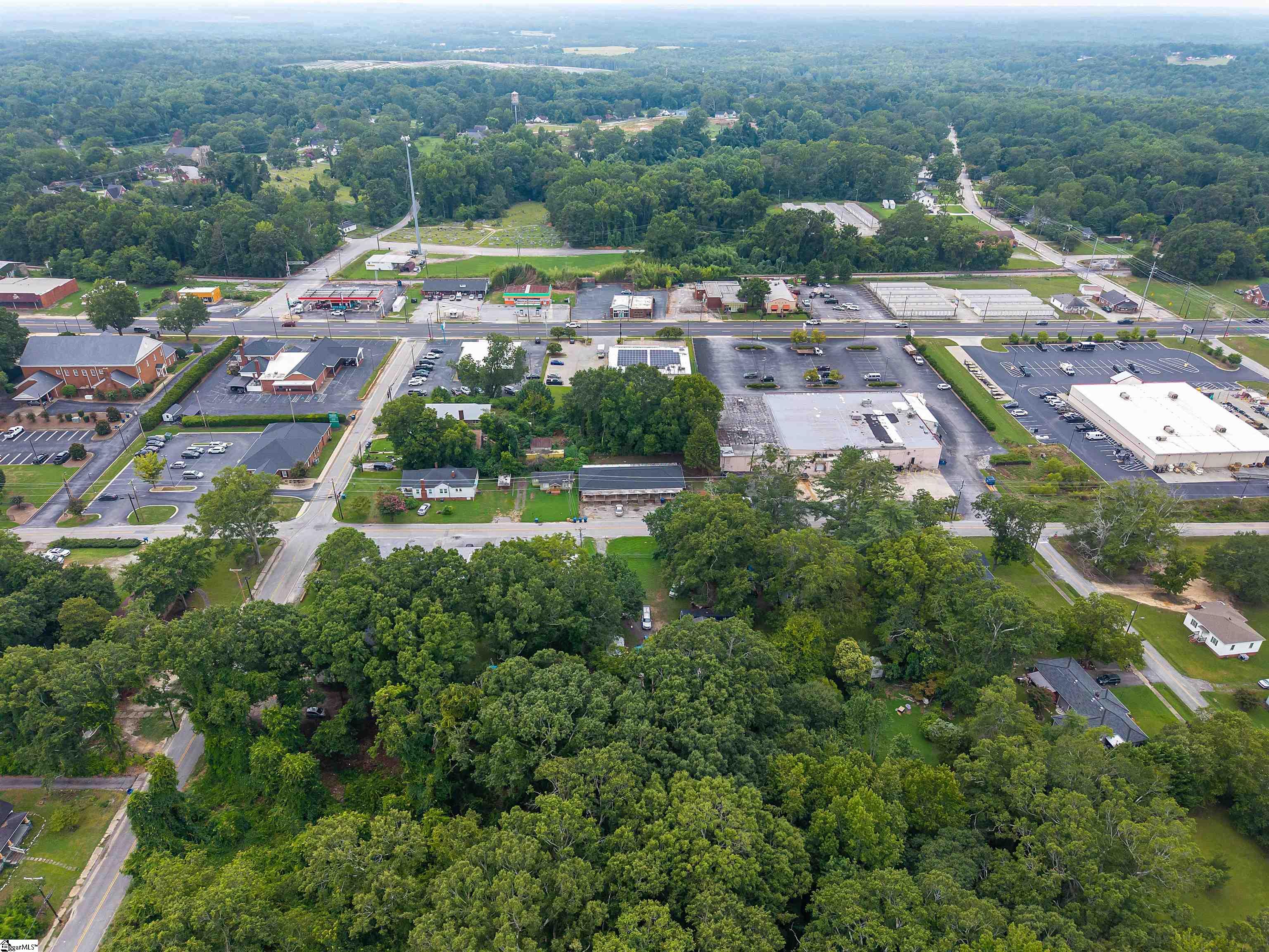 326 Irby Street Woodruff, SC 29388 - Photo 5 of 15