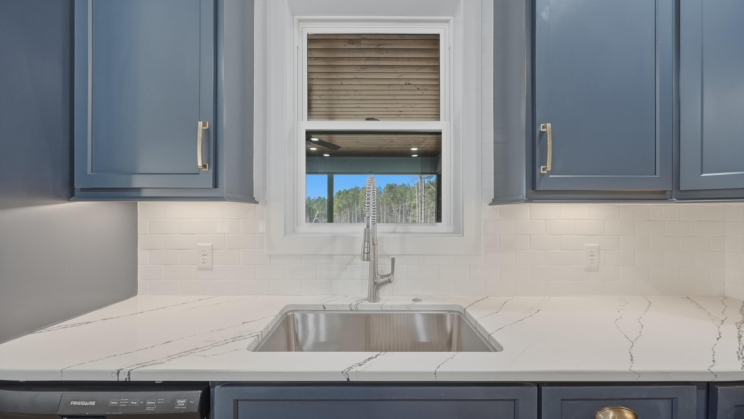 270 Sevier Street Jasper, TN 37347 - Photo 12 of 51 13_270 sevier st-13