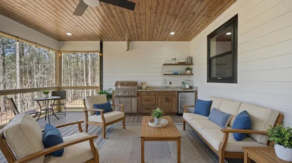 $1,150,000 | 270 Sevier Street, Jasper, TN 37347