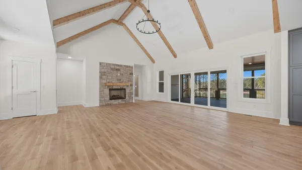 $1,150,000 | 270 Sevier Street, Jasper, TN 37347