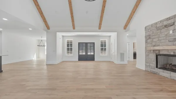 $1,150,000 | 270 Sevier Street, Jasper, TN 37347
