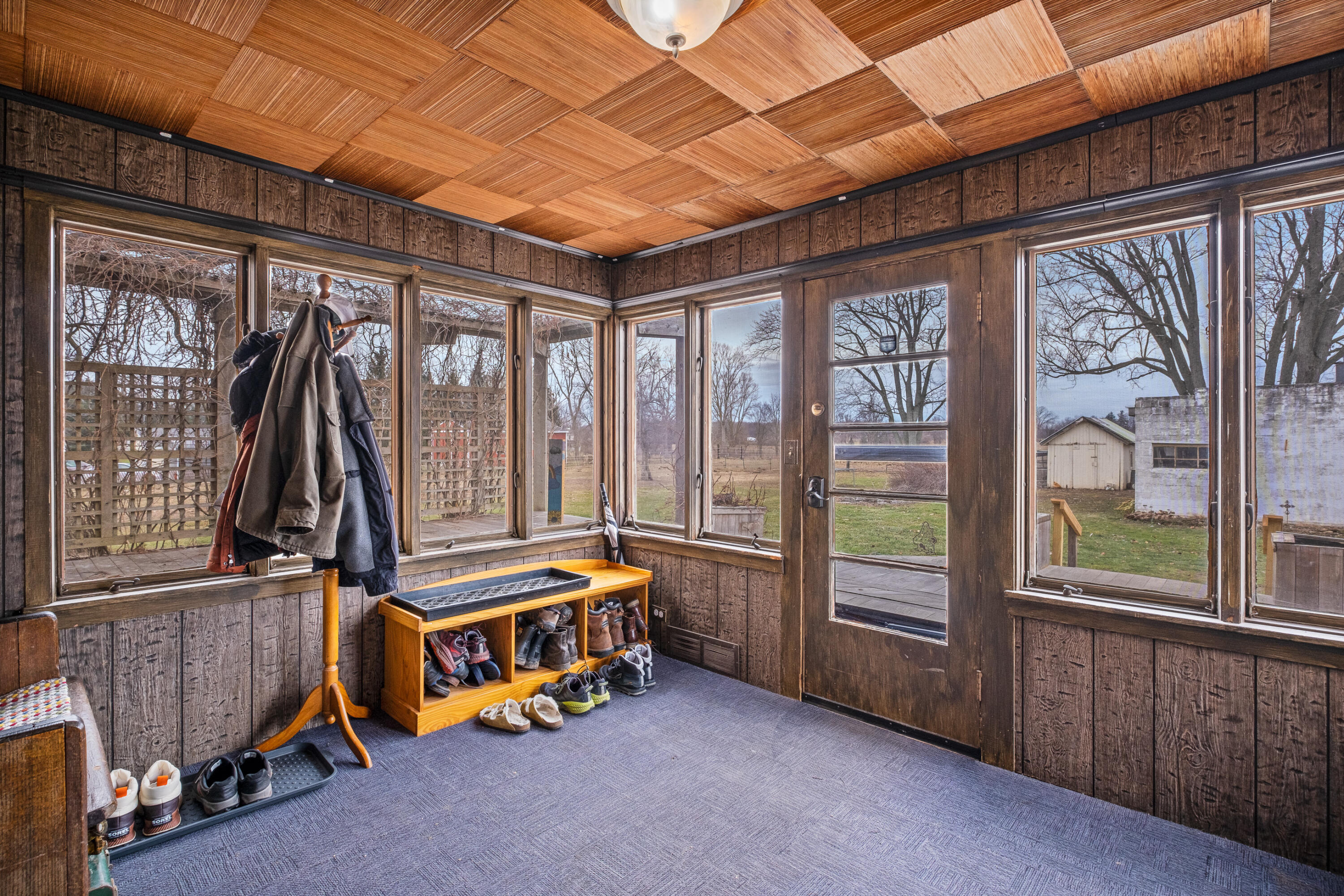 14940 Francis Road Lansing, MI 48906 - Photo 7 of 58 Photo-38