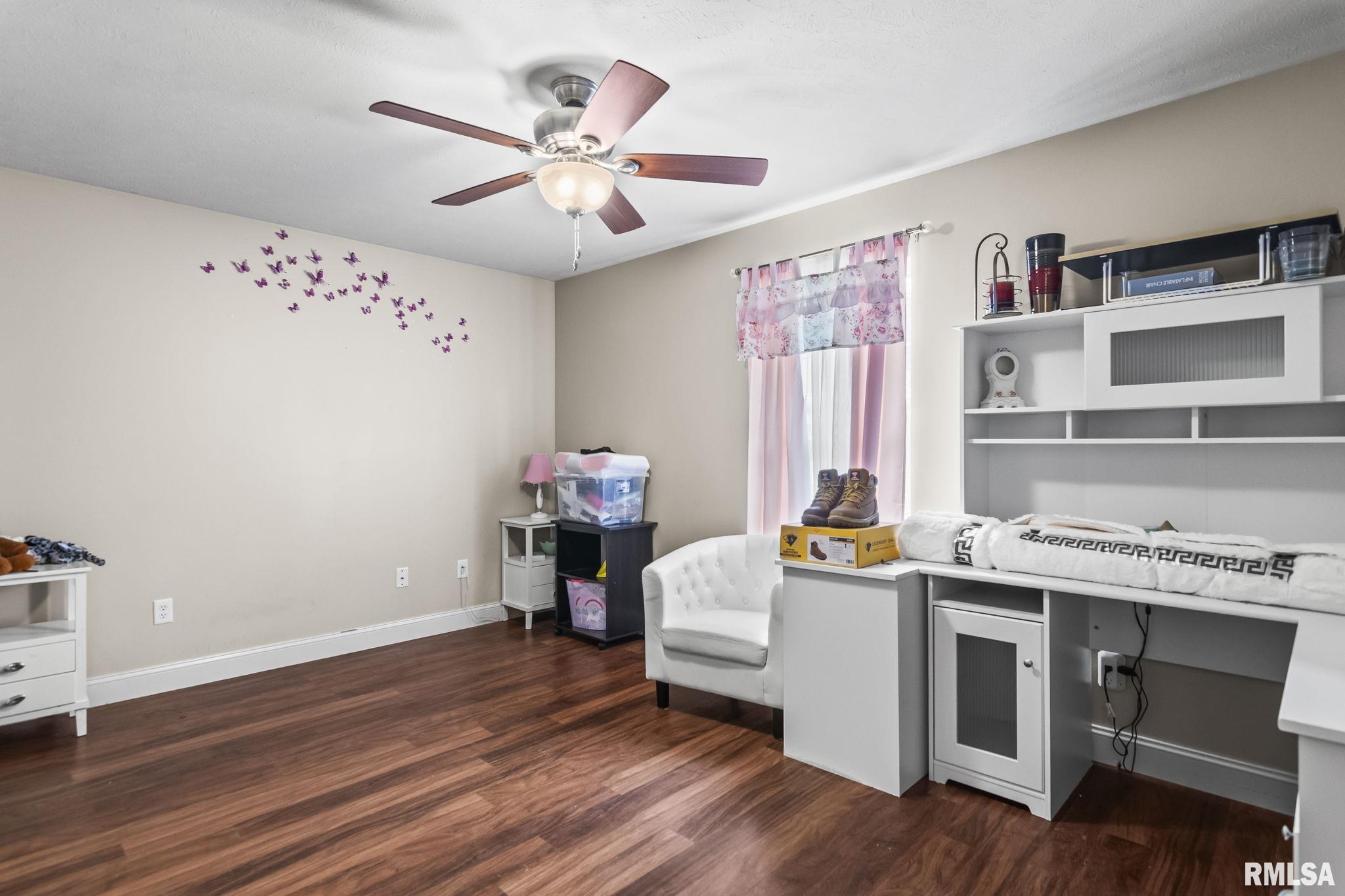 419 East Chestnut Street Chatham, IL 62629 - Photo 21 of 31 Gallery Image 21