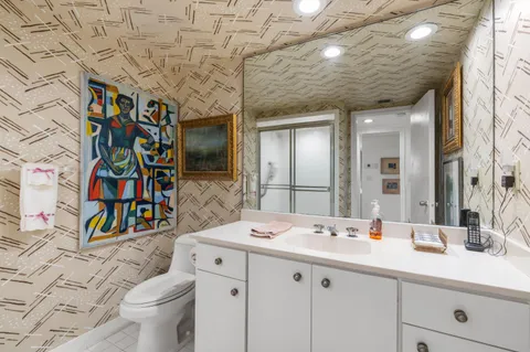 $1,295,000 | 3300 South Ocean Boulevard, Unit 103S, Palm Beach, FL 33480