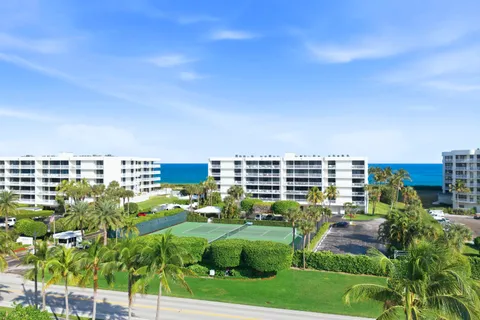 $1,295,000 | 3300 South Ocean Boulevard, Unit 103S, Palm Beach, FL 33480