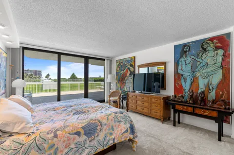 $1,295,000 | 3300 South Ocean Boulevard, Unit 103S, Palm Beach, FL 33480