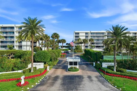 $1,295,000 | 3300 South Ocean Boulevard, Unit 103S, Palm Beach, FL 33480