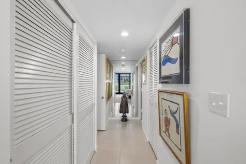 $1,295,000 | 3300 South Ocean Boulevard, Unit 103S, Palm Beach, FL 33480