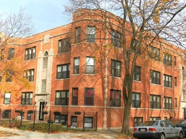 $1,800 | 6301 North Francisco Avenue, Unit 3, Chicago, IL 60659