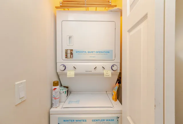 $1,800 | 6301 North Francisco Avenue, Unit 3, Chicago, IL 60659