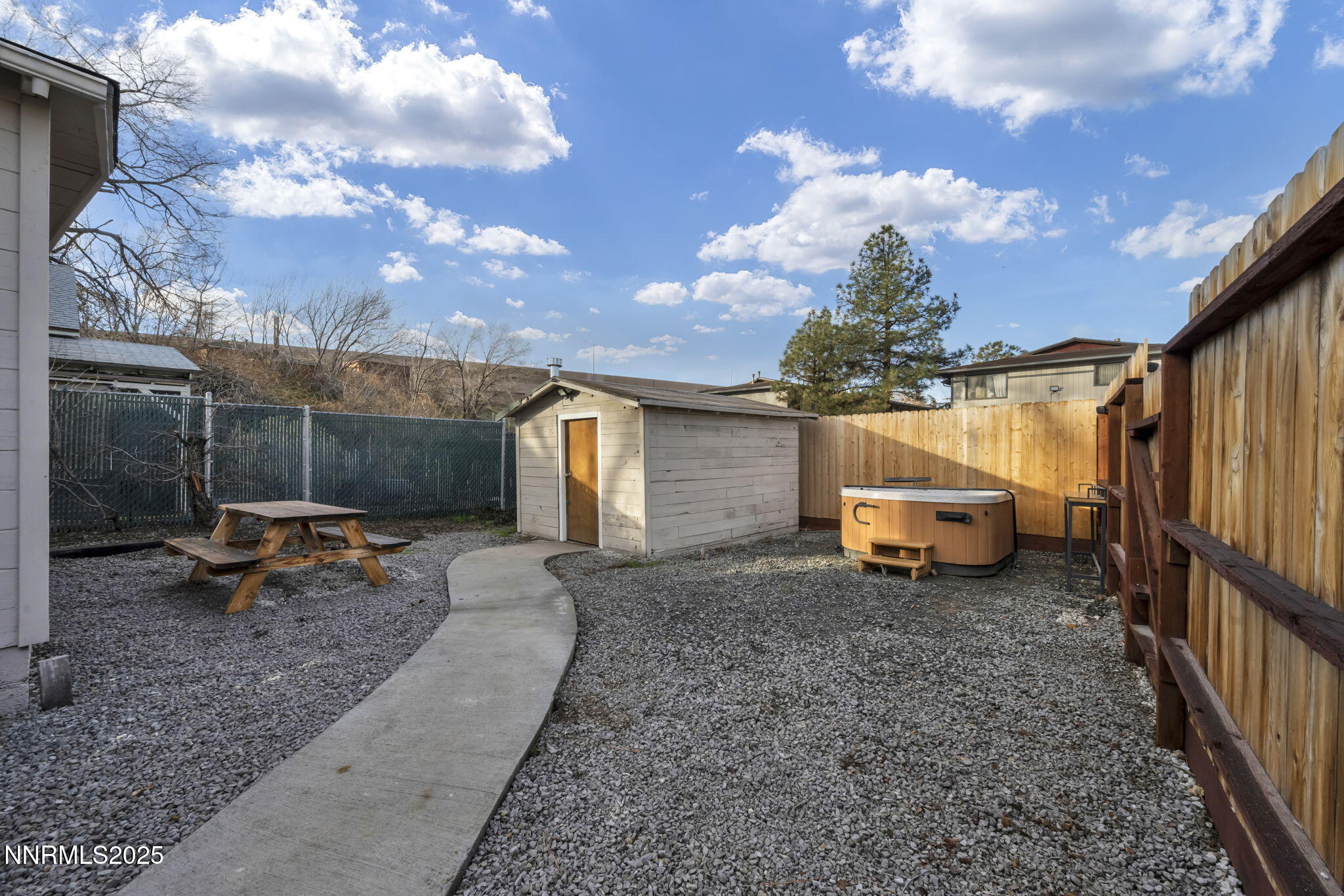 459 Field Street Sparks, NV 89431 - Photo 13 of 32 11-web-or-mls-459-field-st